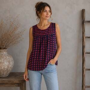 Cynthia Rowley Navy Red Heart Print Sleeveless Top Medium